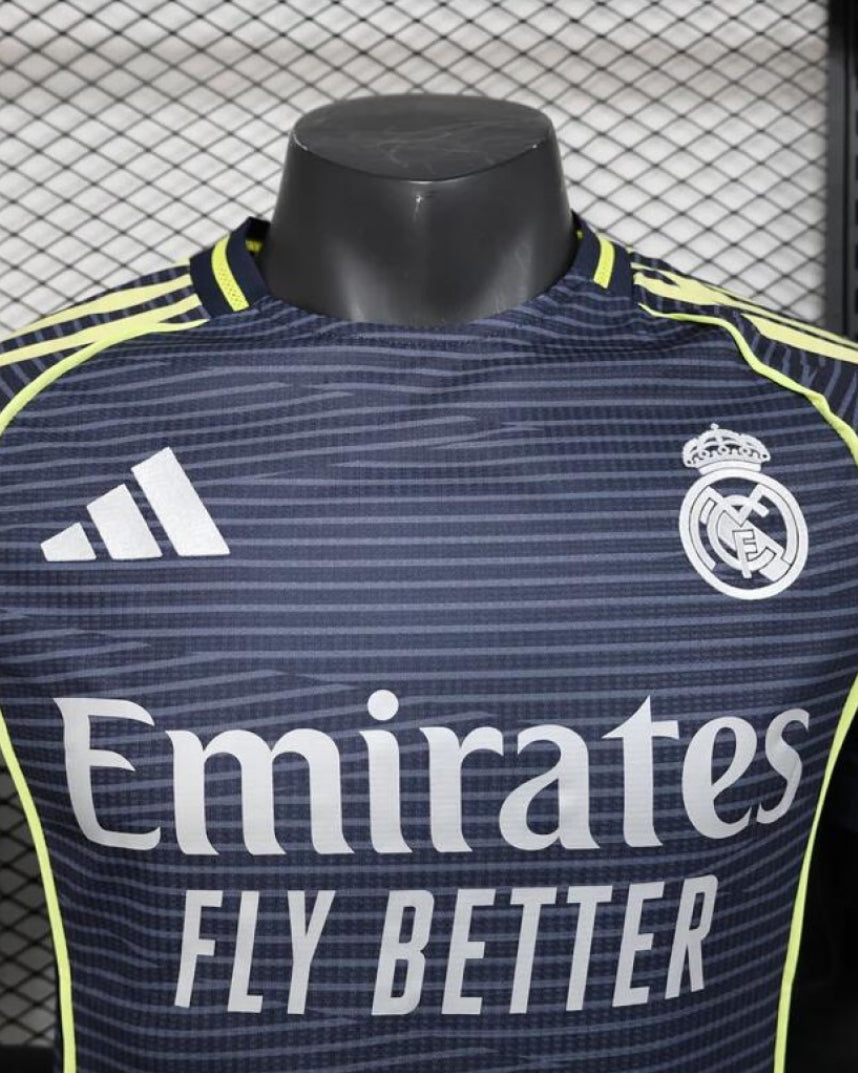 Real Madrid Visitante Player Version 2025/26