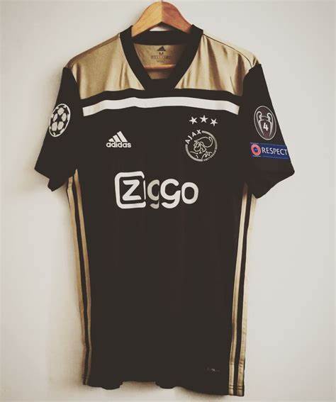 Ajax Visitante 2018/19